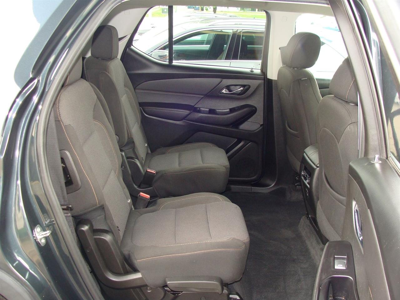 Chevrolet Traverse AWD 4dr LT Cloth w/1LT 2020
