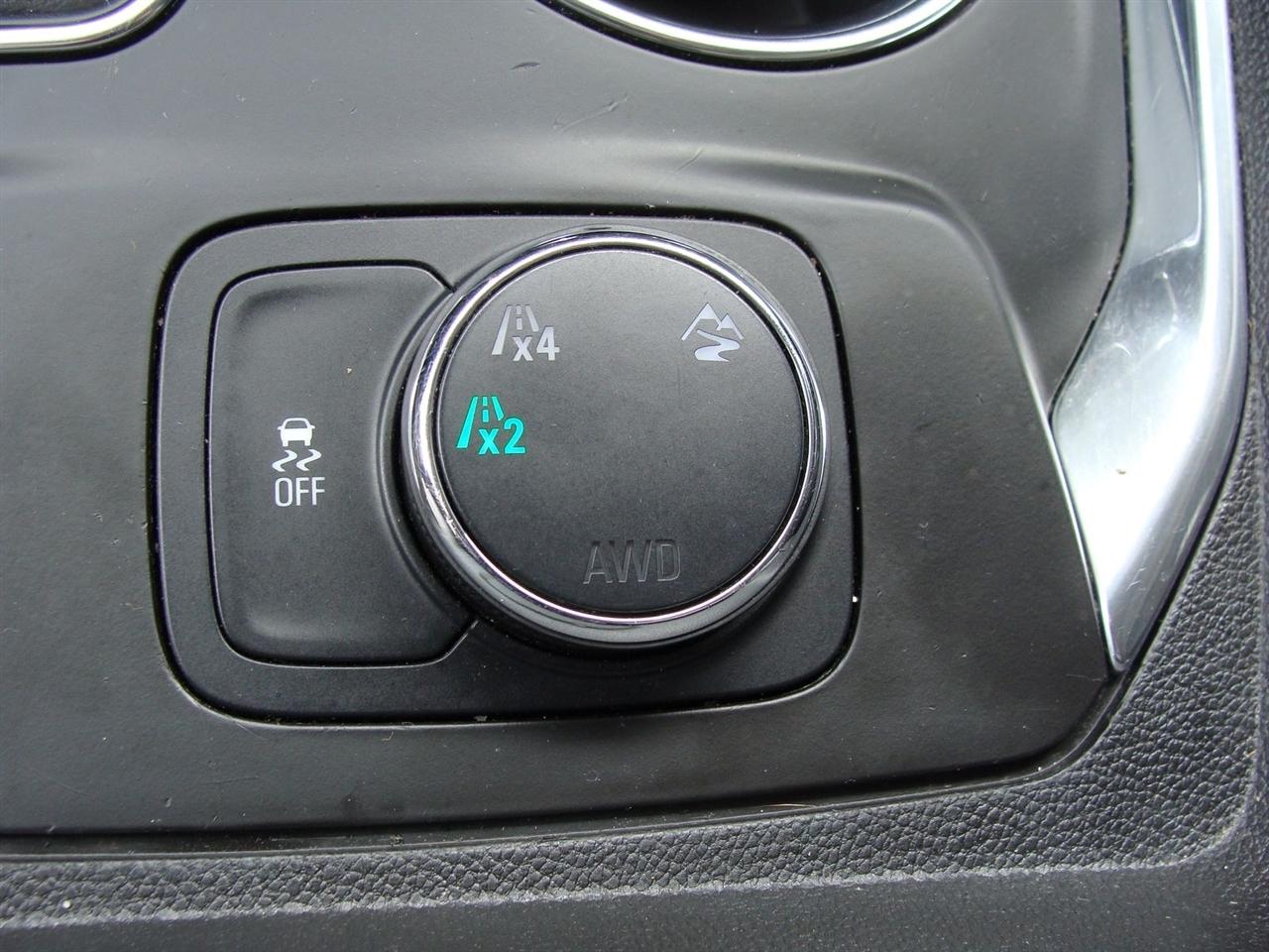 Chevrolet Traverse AWD 4dr LT Cloth w/1LT 2020