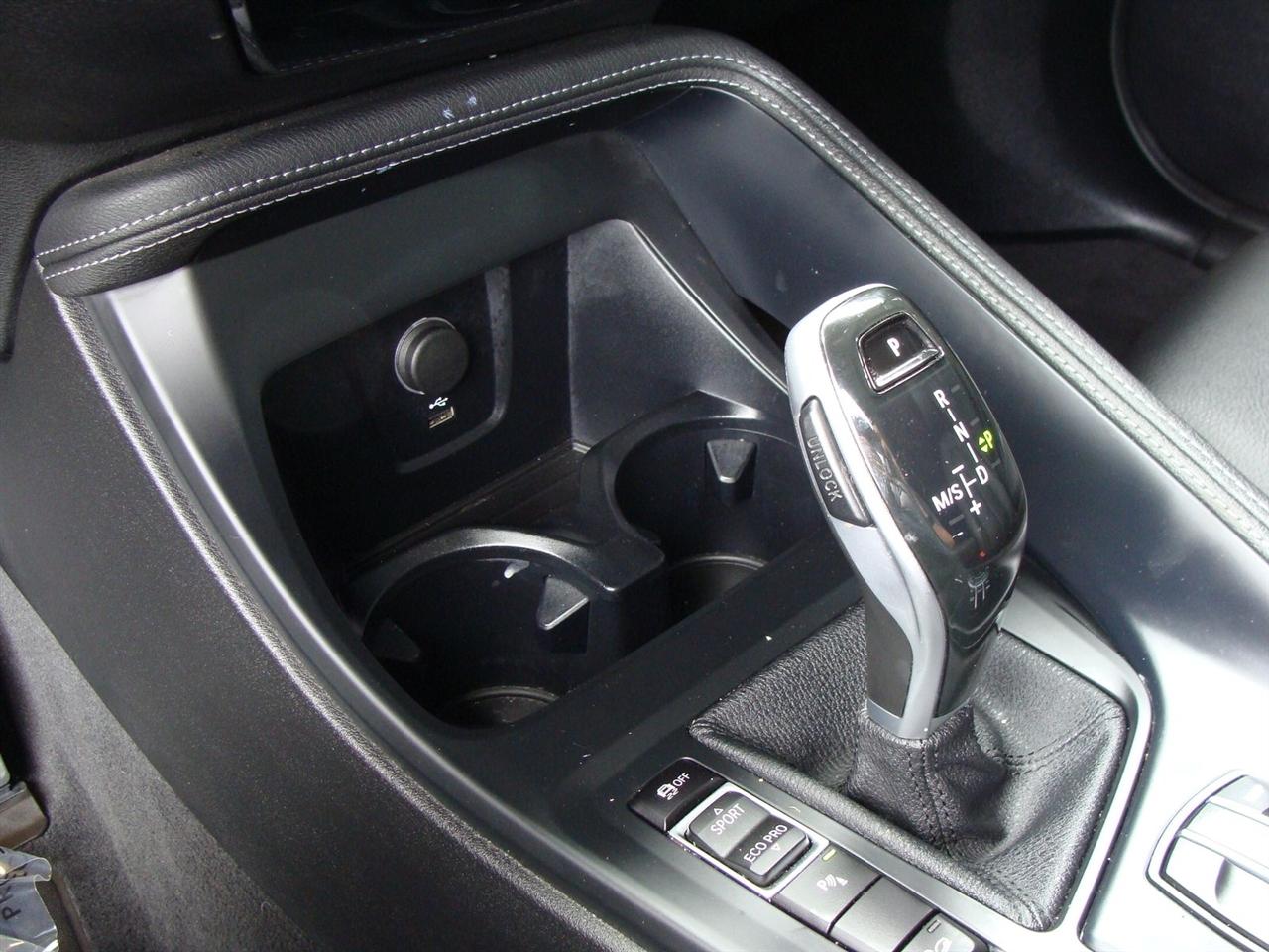 BMW X1 xDrive28i Sports Activity Vehicle 2021