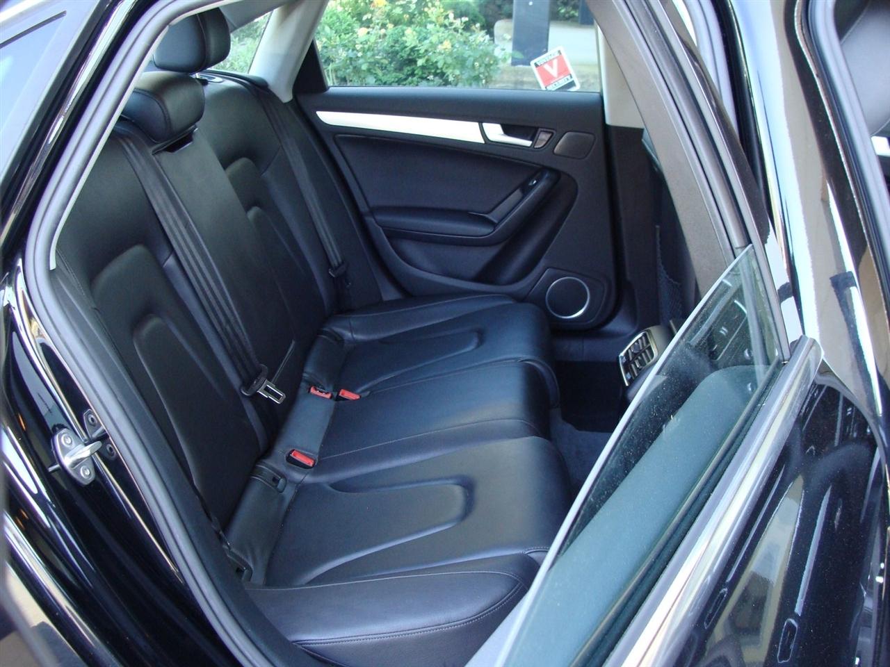 Audi A4 4dr Sdn Man quattro 2.0T Premium Plus 2013