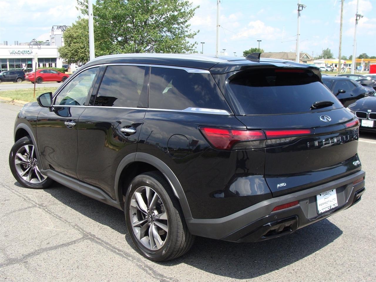 Infiniti QX60 LUXE AWD 2023