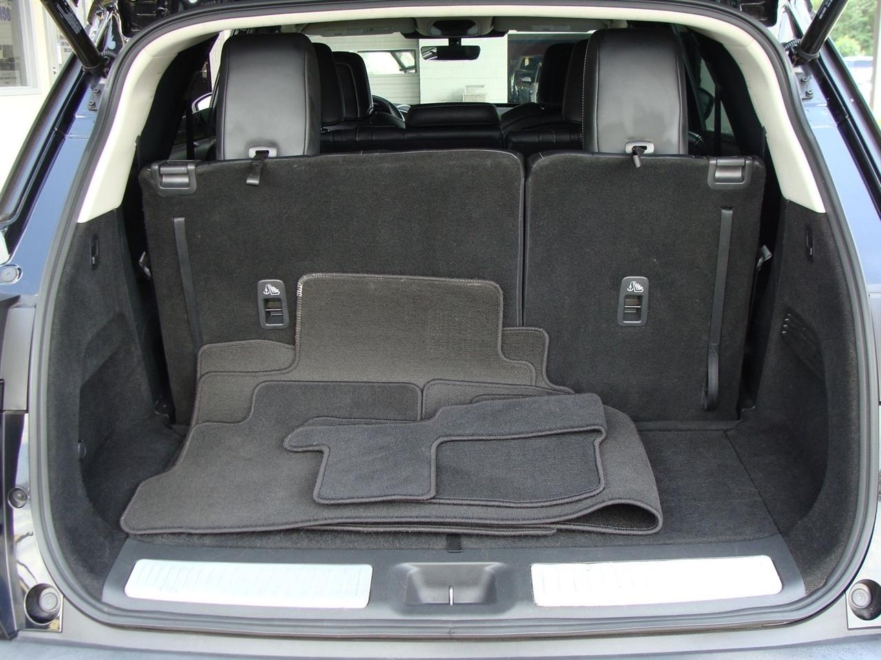 Infiniti QX60 LUXE AWD 2023