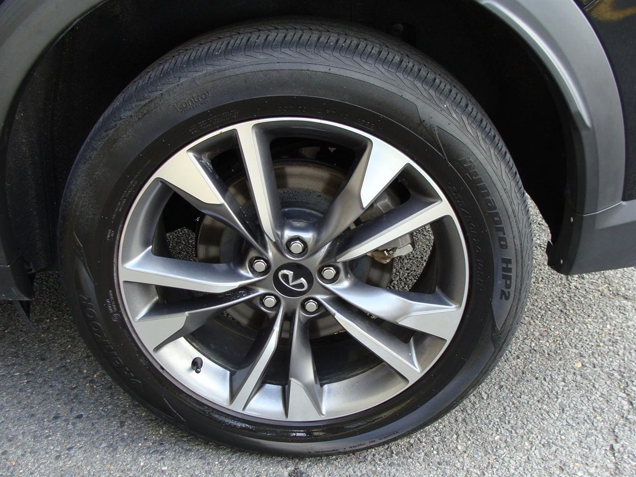 Infiniti QX60 LUXE AWD 2023