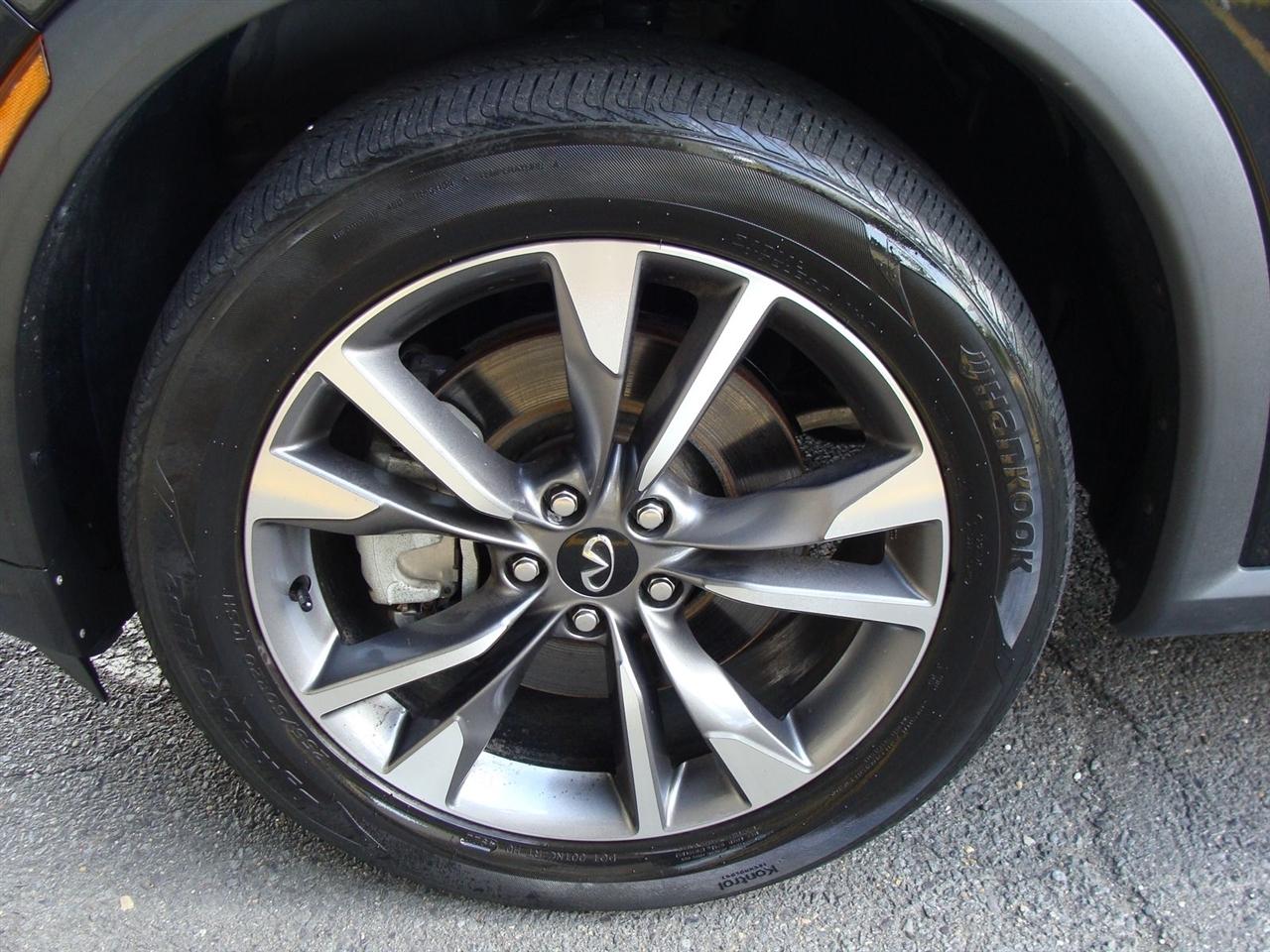 Infiniti QX60 LUXE AWD 2023