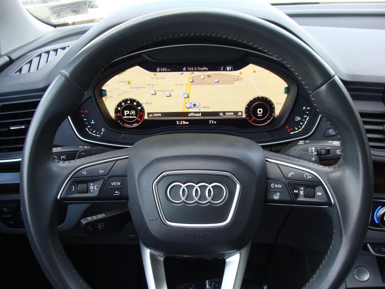 Audi Q5 Premium Plus 45 TFSI quattro 2020