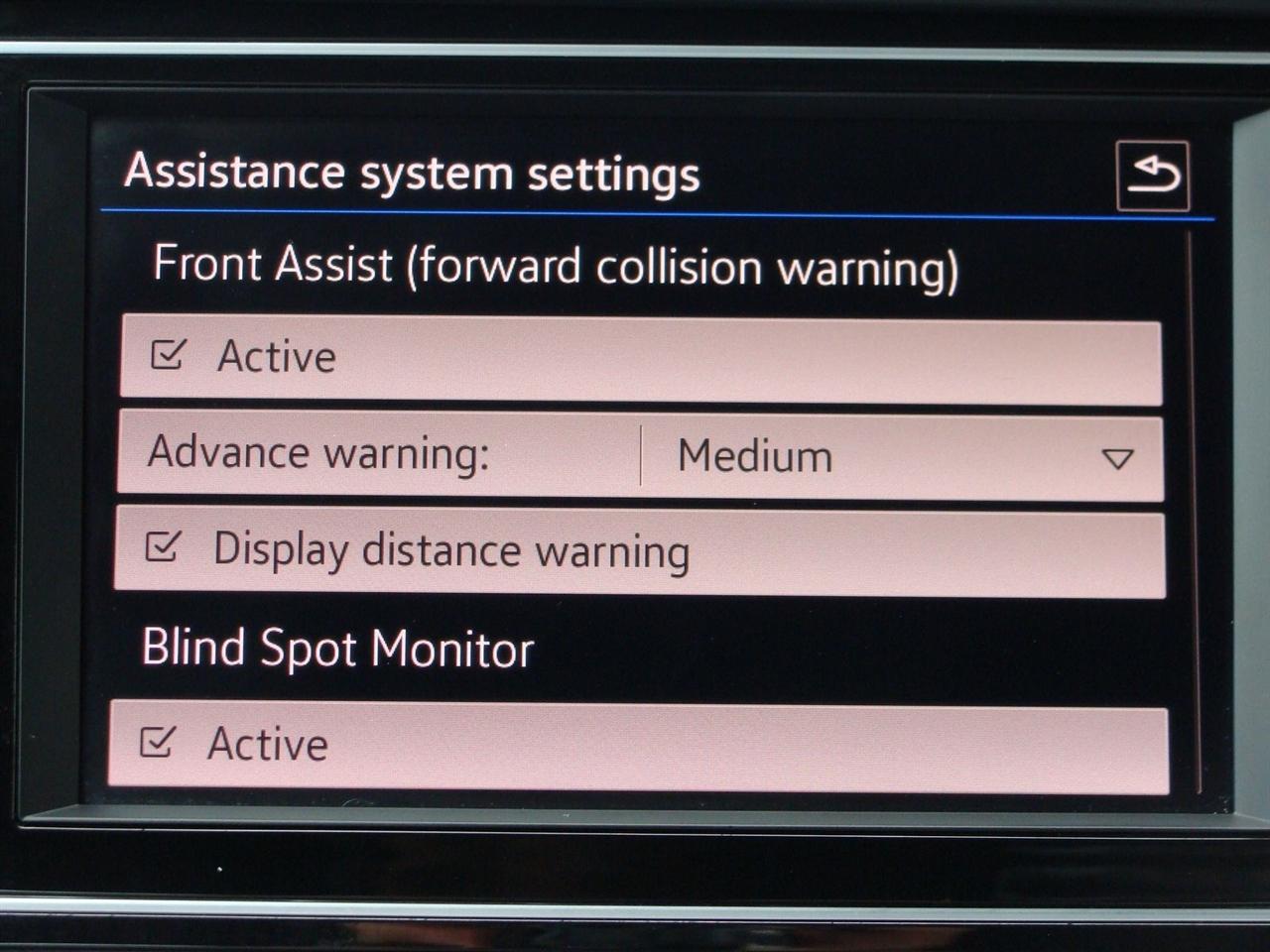 Volkswagen Jetta R-Line Auto w/SULEV 2019
