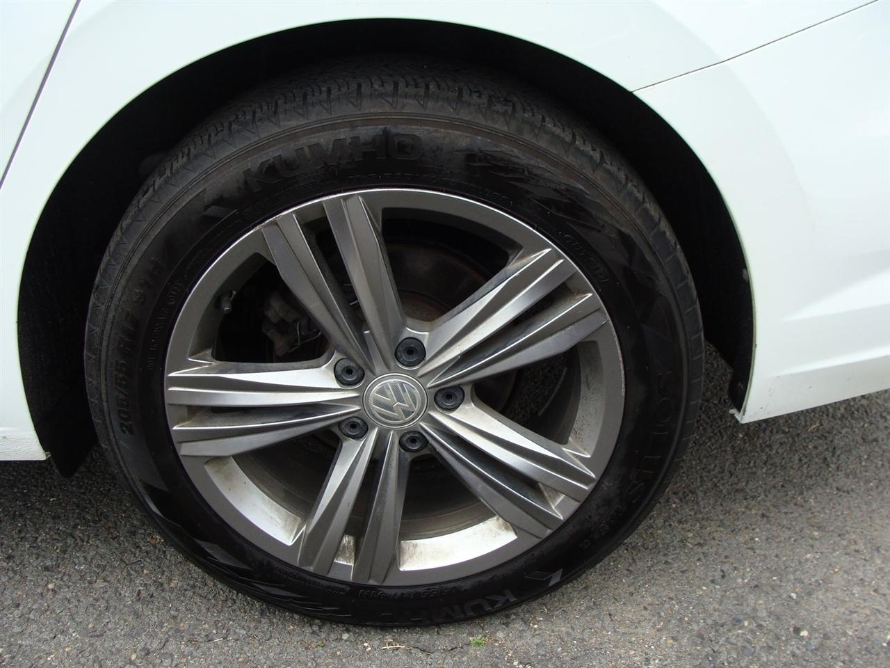 Volkswagen Jetta R-Line Auto w/SULEV 2019