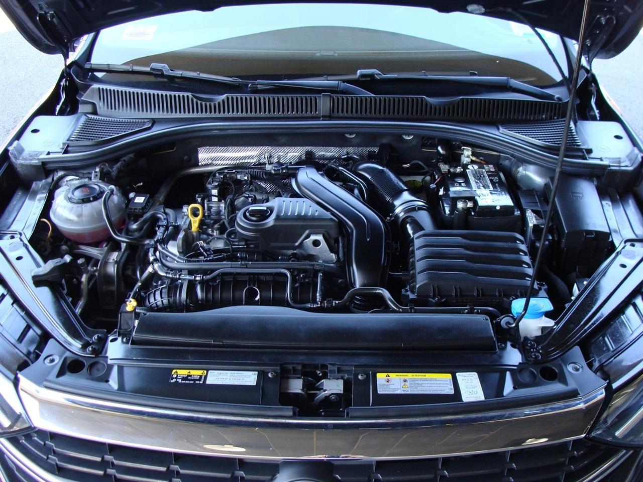 Volkswagen Jetta SE Auto 2022