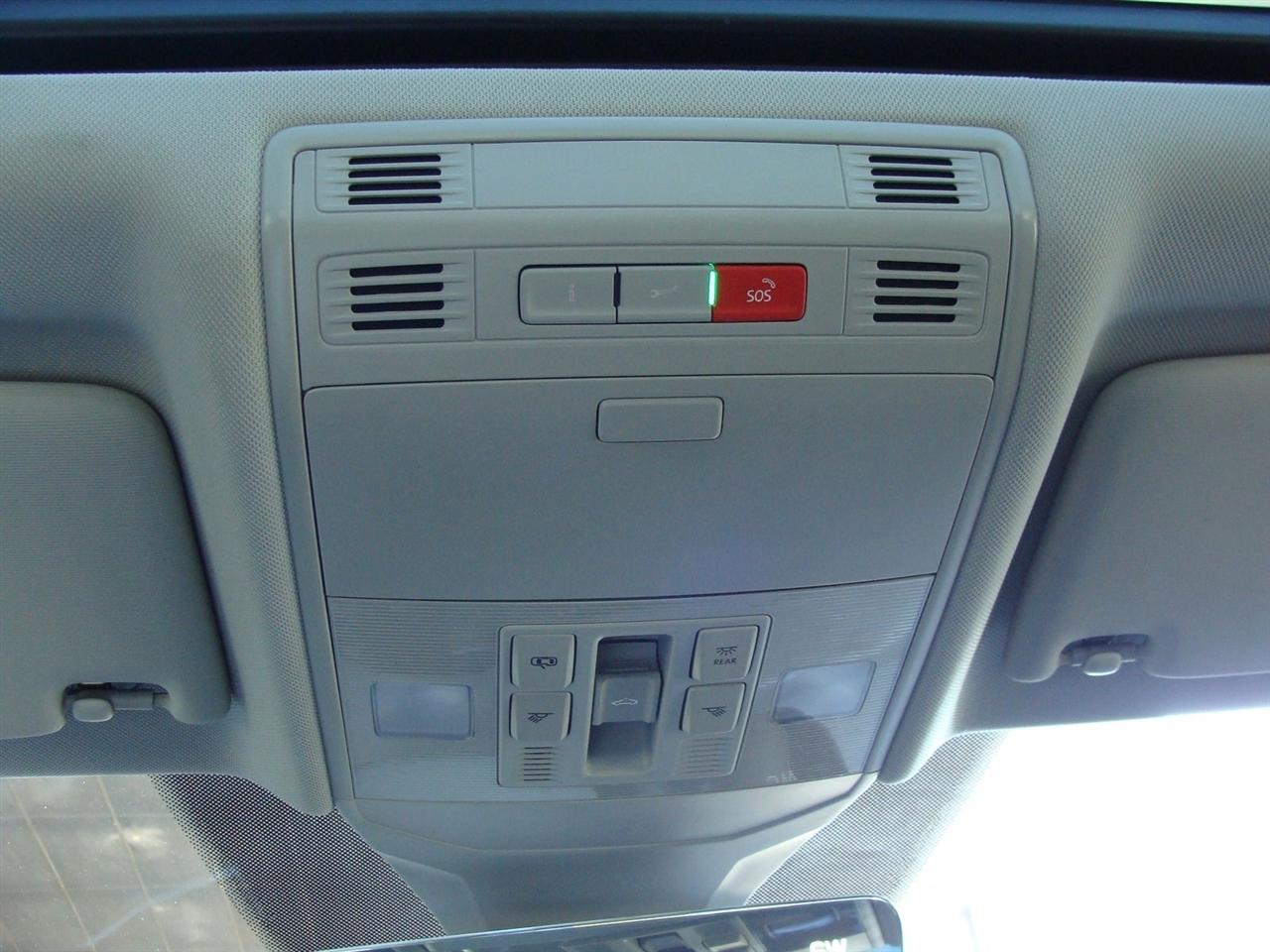 Volkswagen Jetta SE Auto 2022