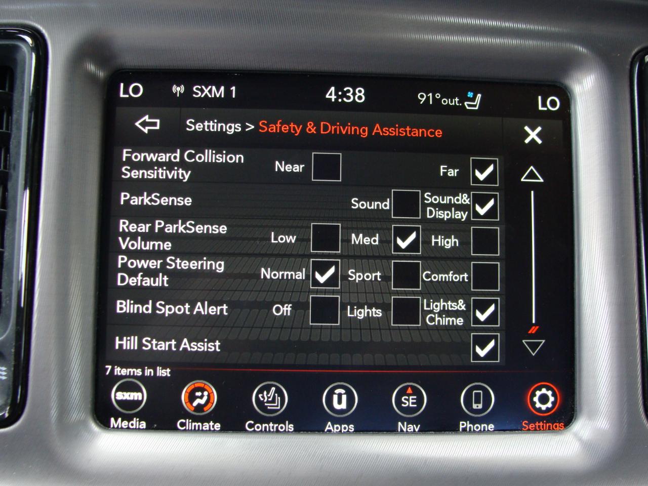 Dodge Challenger SXT RWD 2023