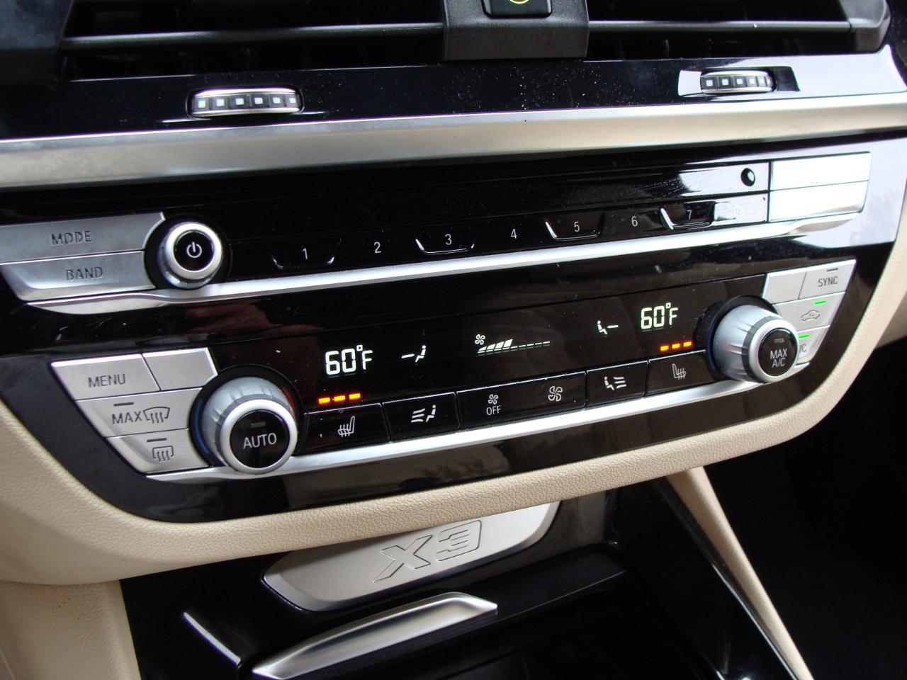 BMW X3 xDrive30i Sports Activity Vehicle 2021
