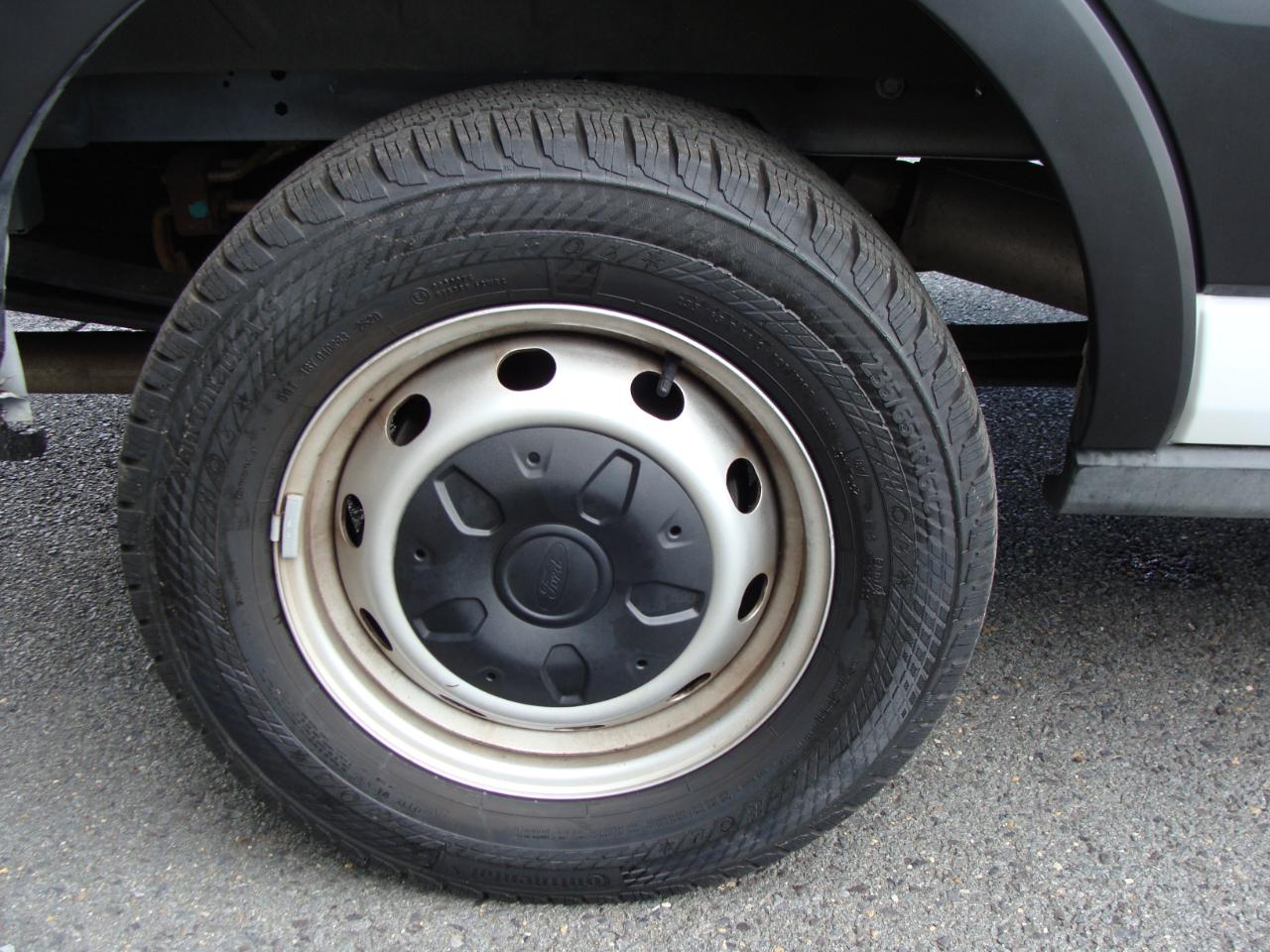 Ford Transit Cargo Van T-250 148" Hi Rf 9070 GVWR RWD 2020
