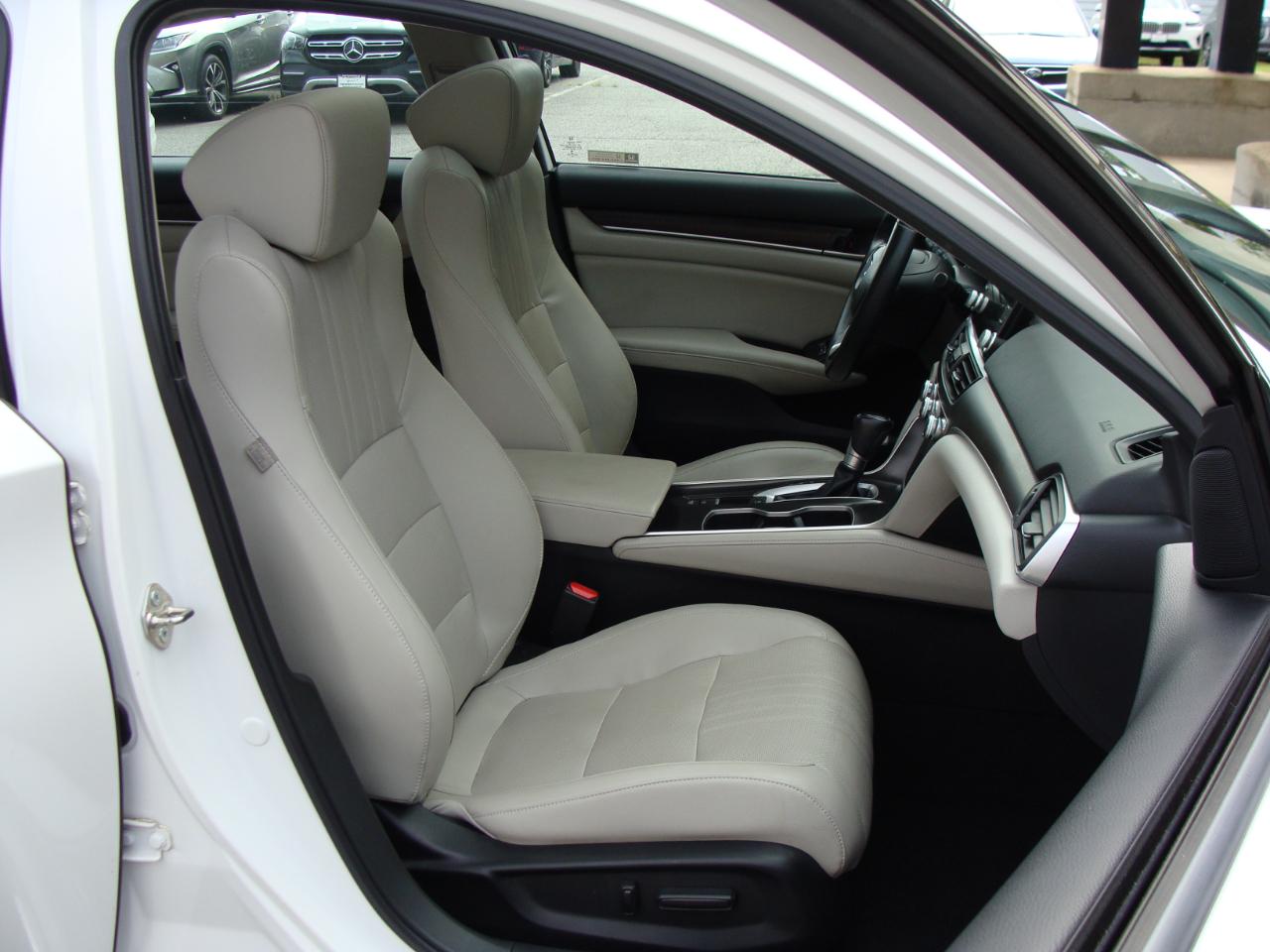Honda Accord Sedan EX-L Navi 1.5T CVT 2018