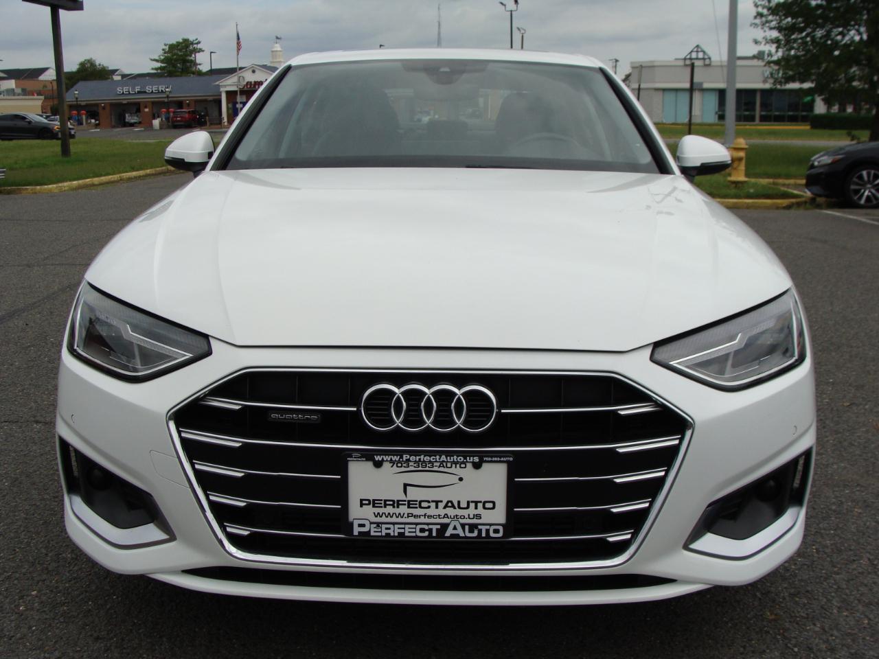 Audi A4 Sedan Premium 40 TFSI quattro 2021