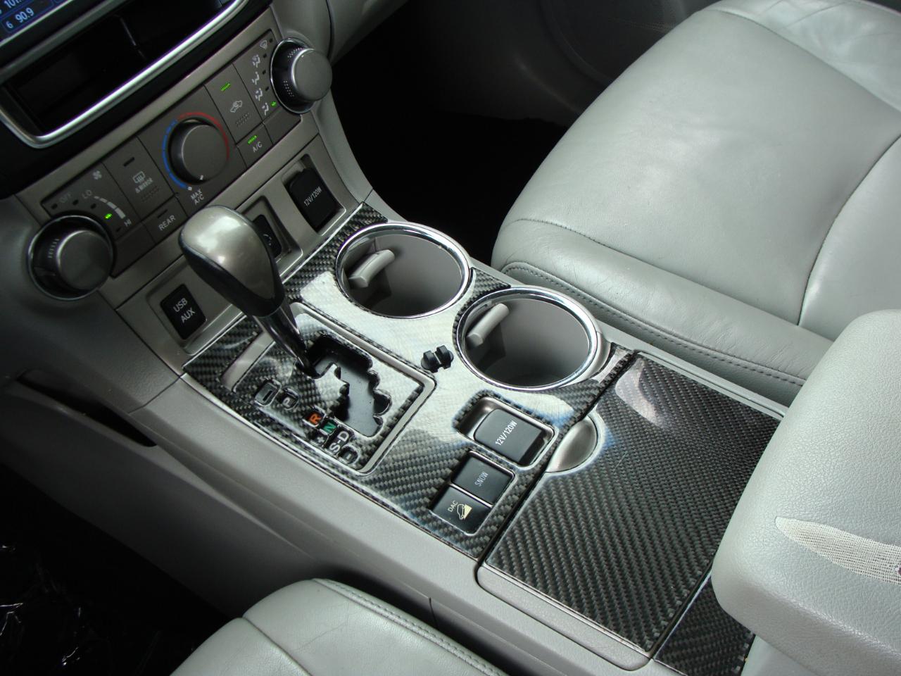 Toyota Highlander 4WD 4dr V6 (Natl) 2013