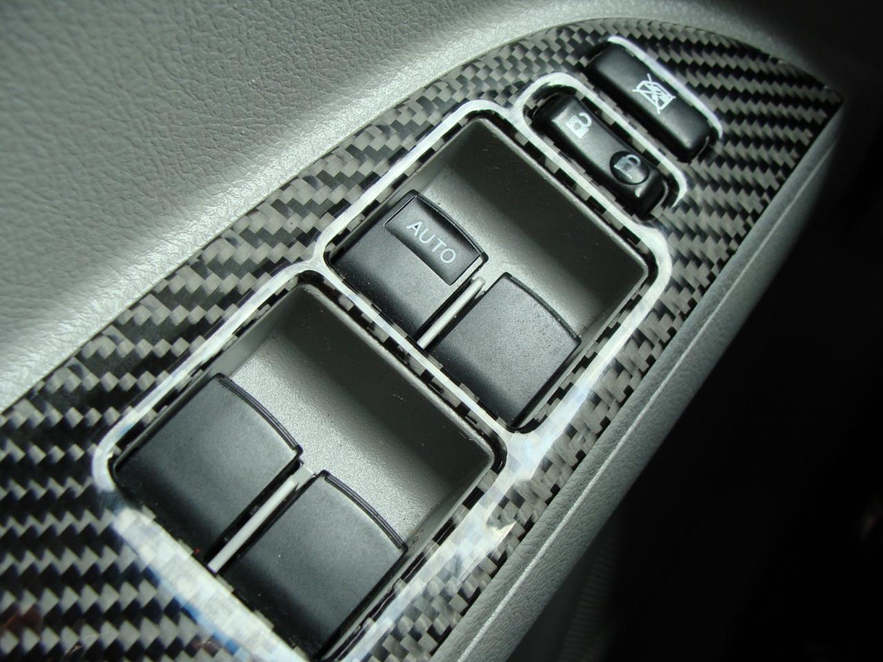 Toyota Highlander 4WD 4dr V6 (Natl) 2013