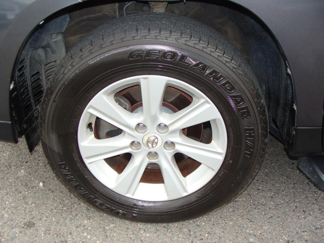 Toyota Highlander 4WD 4dr V6 (Natl) 2013