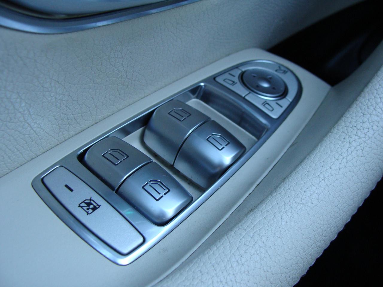 Mercedes-Benz E-Class E 300 4MATIC Sedan 2019