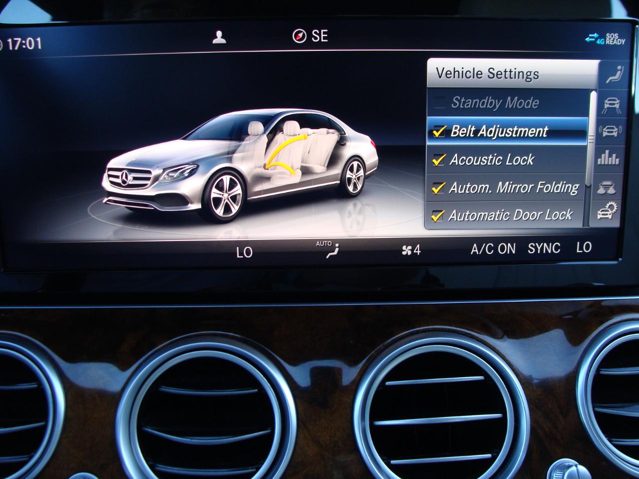 Mercedes-Benz E-Class E 300 4MATIC Sedan 2019