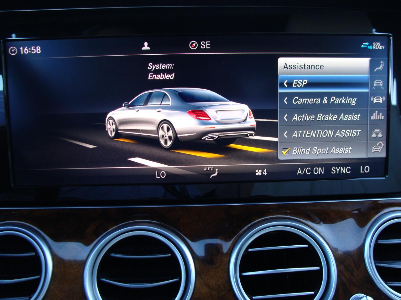 Mercedes-Benz E-Class E 300 4MATIC Sedan 2019