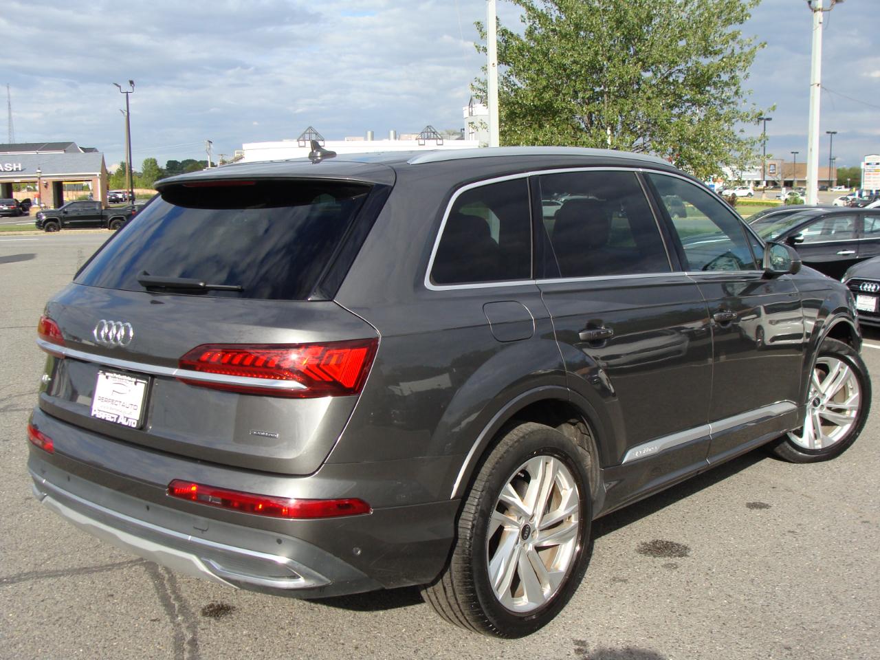 Audi Q7 Premium 45 TFSI quattro 2024