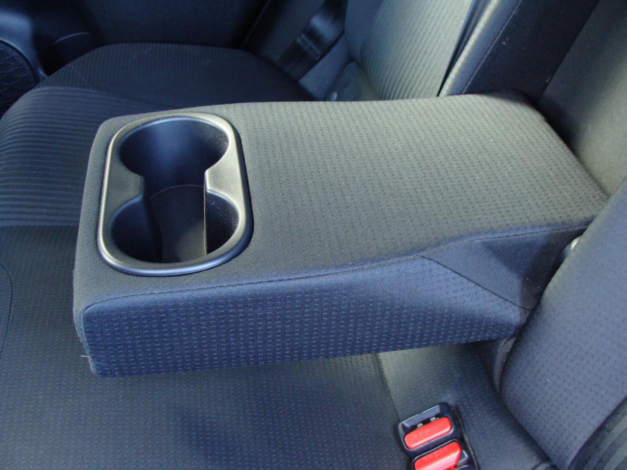 Toyota Prius 5dr HB Two (Natl) 2016