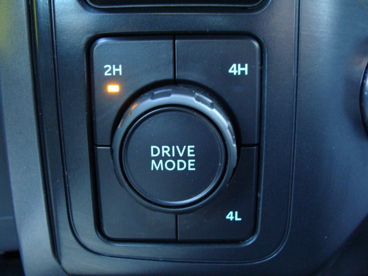 Ford F-150 XLT 4WD SuperCrew 5.5' Box 2025