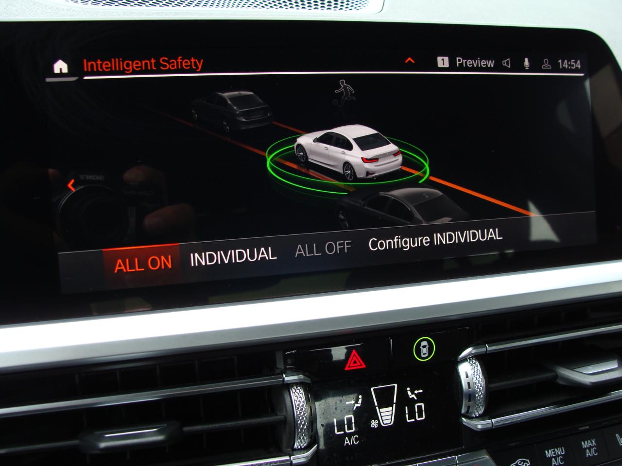 BMW 3 Series 330i xDrive Sedan 2019