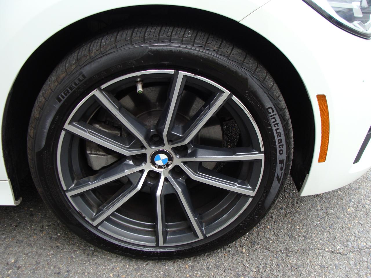 BMW 3 Series 330i xDrive Sedan 2019
