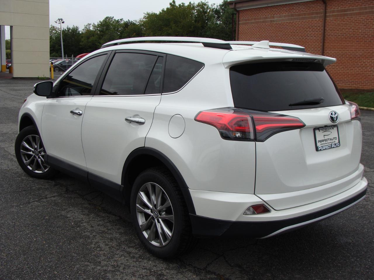Toyota RAV4 AWD 4dr Limited (Natl) 2016