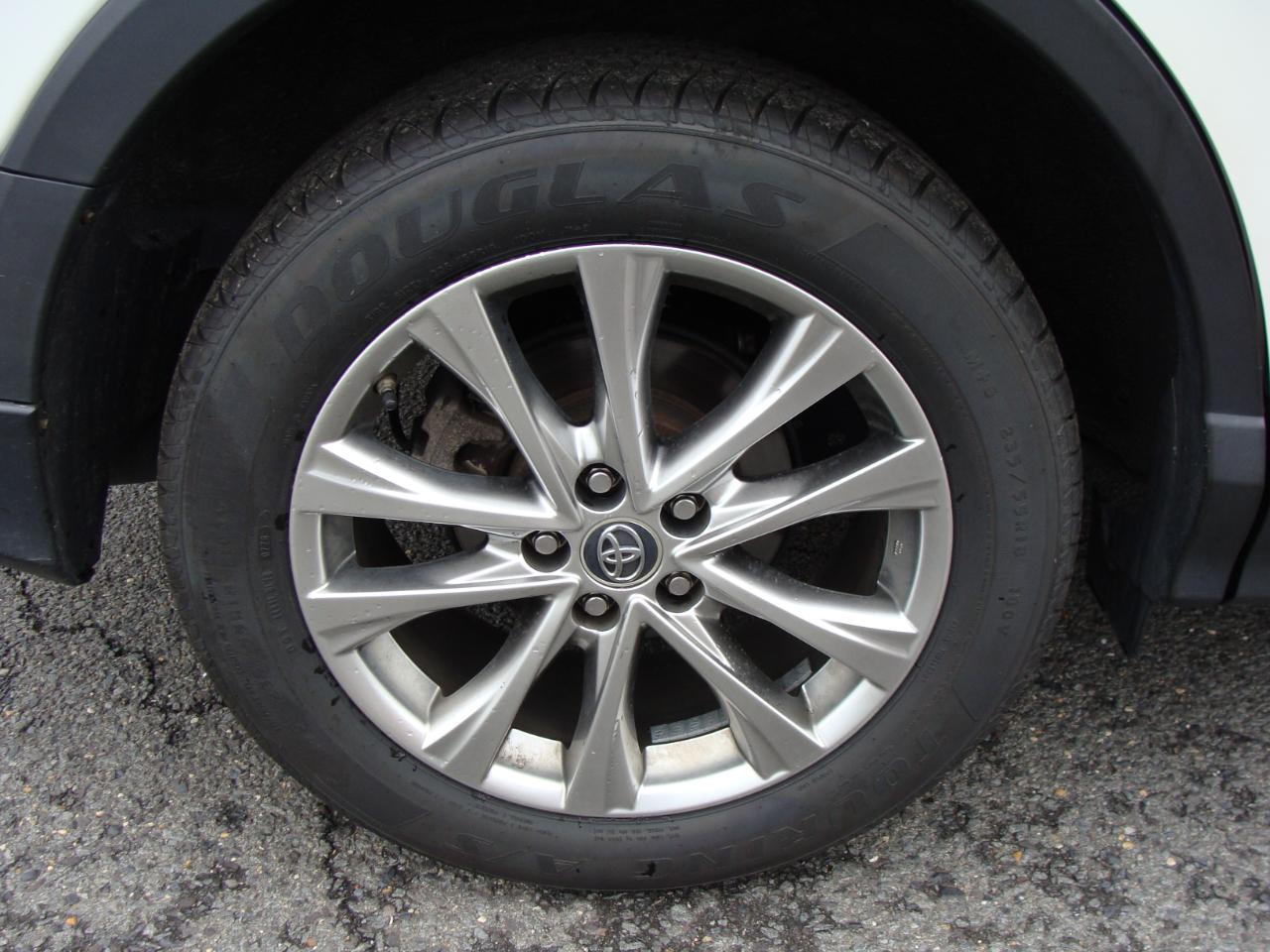Toyota RAV4 AWD 4dr Limited (Natl) 2016