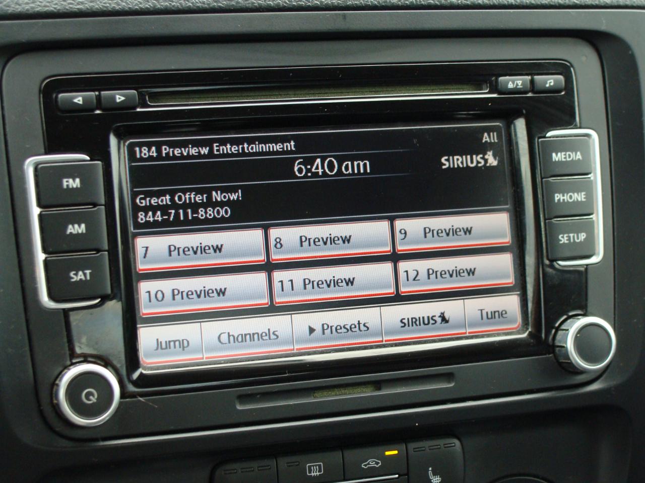Volkswagen Jetta Sedan 4dr Auto SE PZEV 2013