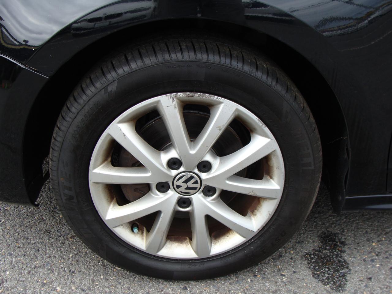 Volkswagen Jetta Sedan 4dr Auto SE PZEV 2013