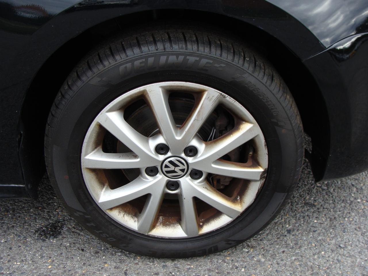 Volkswagen Jetta Sedan 4dr Auto SE PZEV 2013