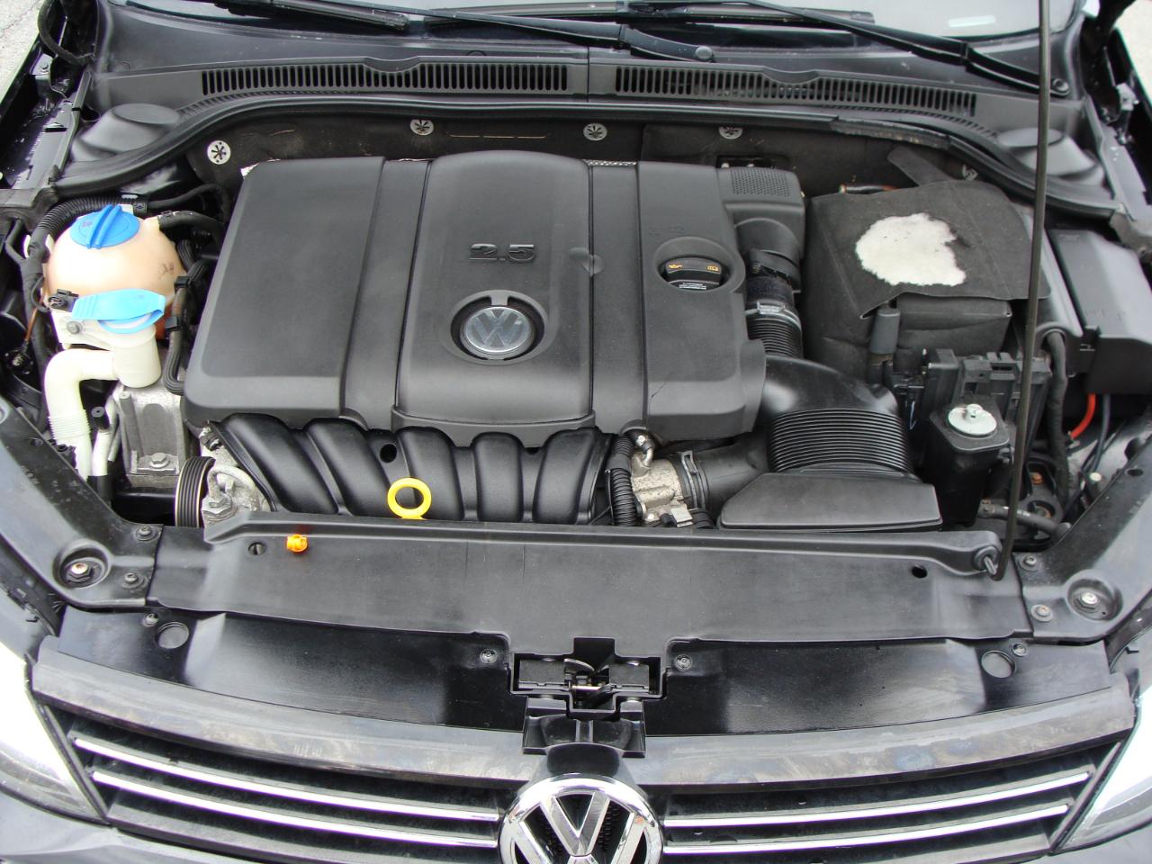 Volkswagen Jetta Sedan 4dr Auto SE PZEV 2013