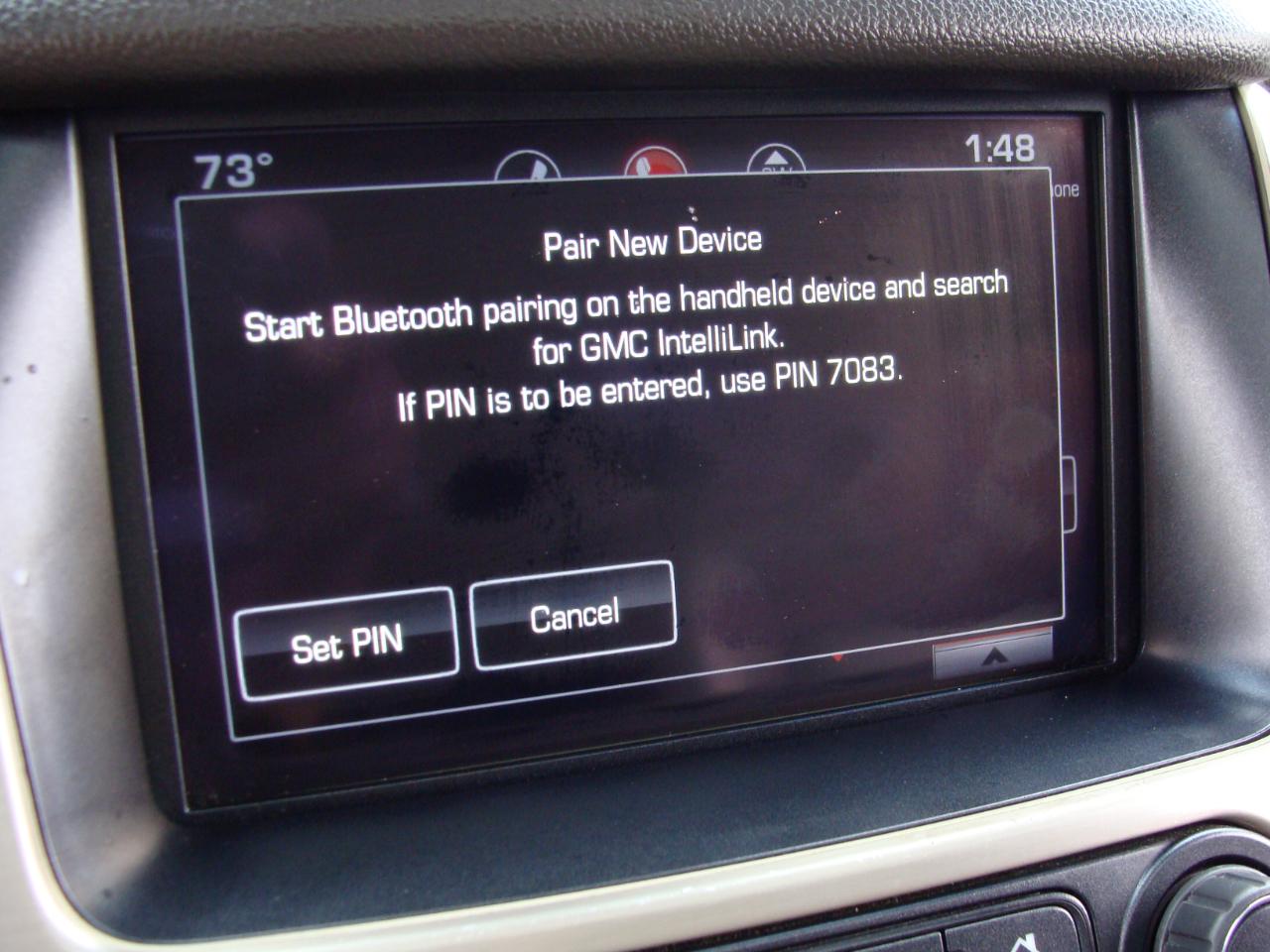 GMC Yukon XL 4WD 4dr Denali 2015