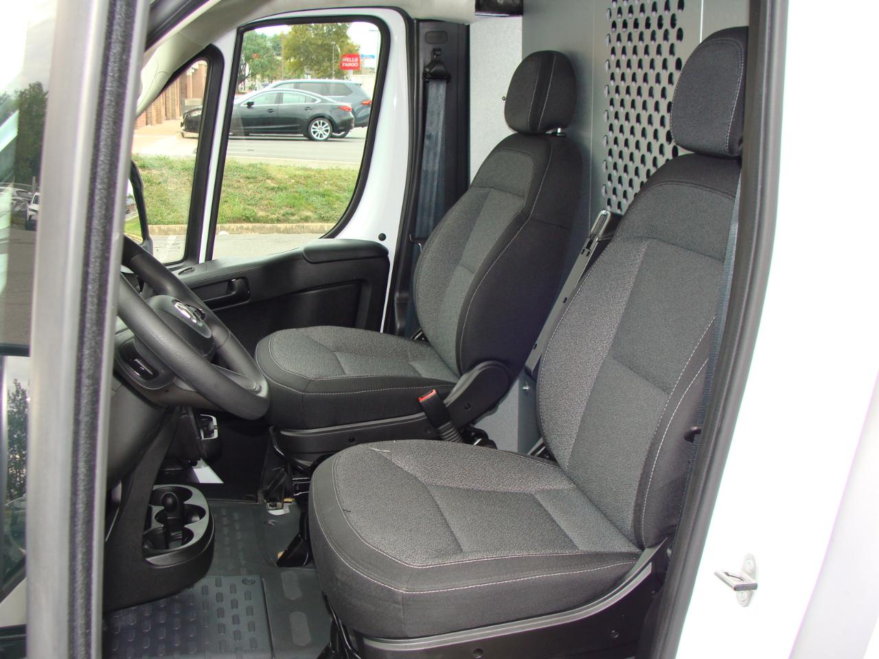 RAM ProMaster Cargo Van 2500 Low Roof 136" WB 2023