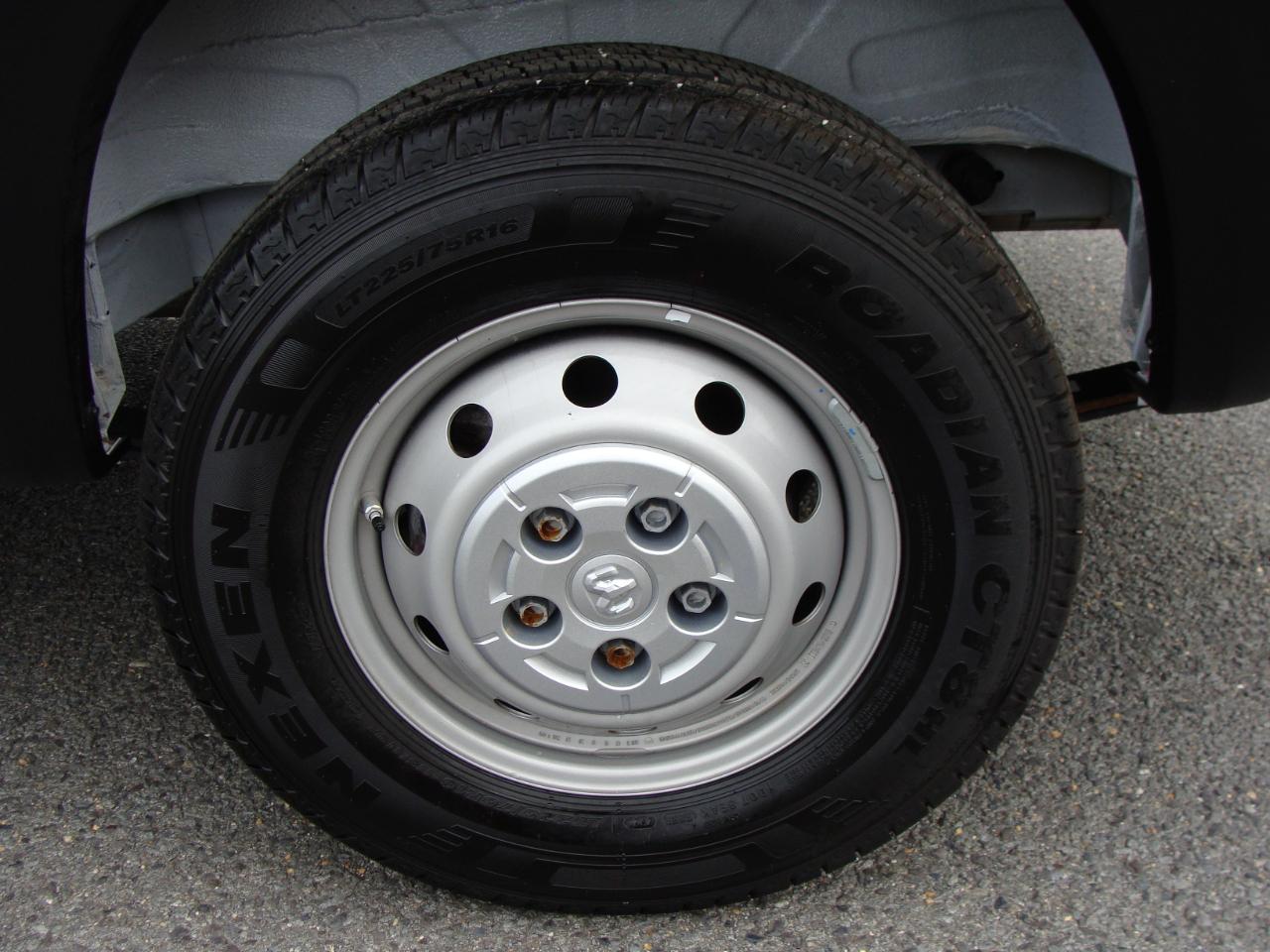 RAM ProMaster Cargo Van 2500 Low Roof 136" WB 2023
