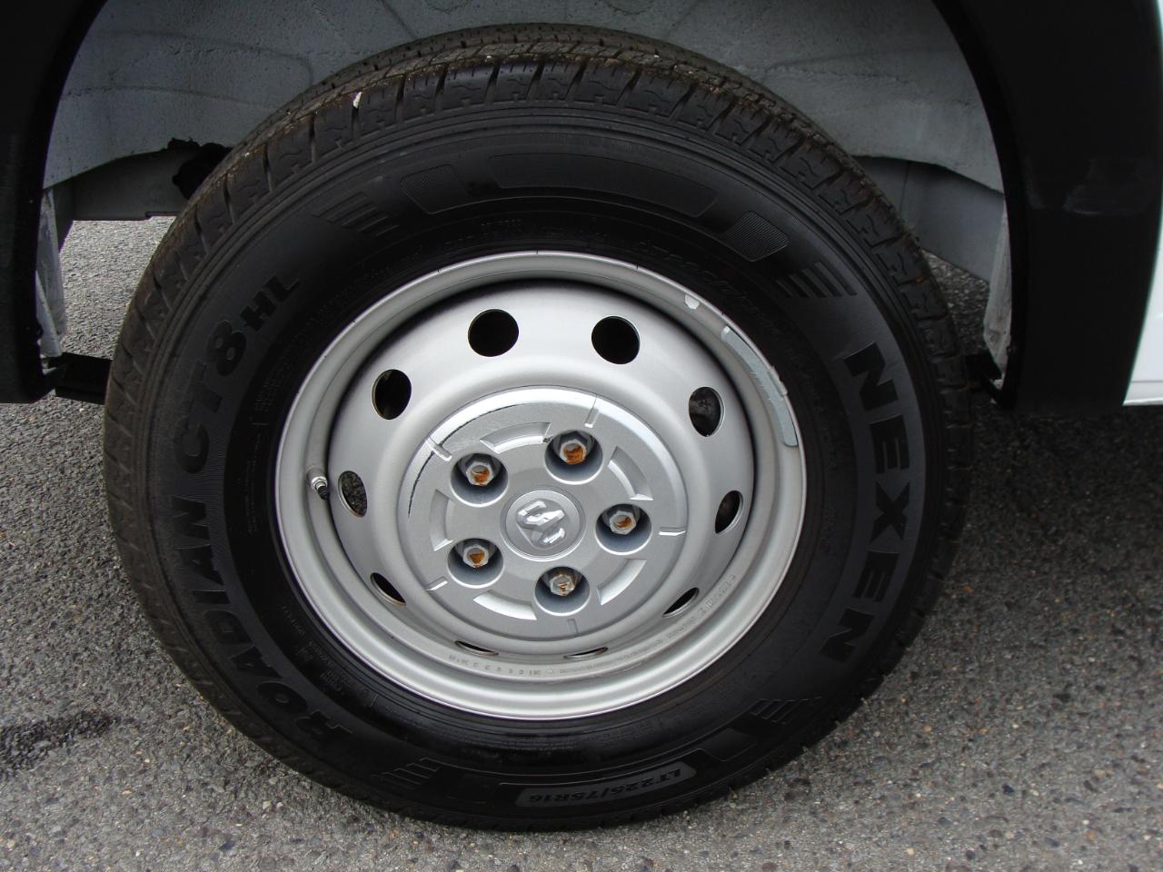 RAM ProMaster Cargo Van 2500 Low Roof 136" WB 2023