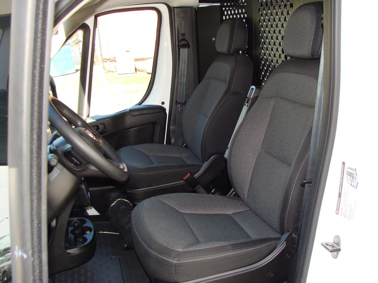 RAM ProMaster Cargo Van Tradesman 2500 Low Roof 136" WB w/Pass Seat 2025
