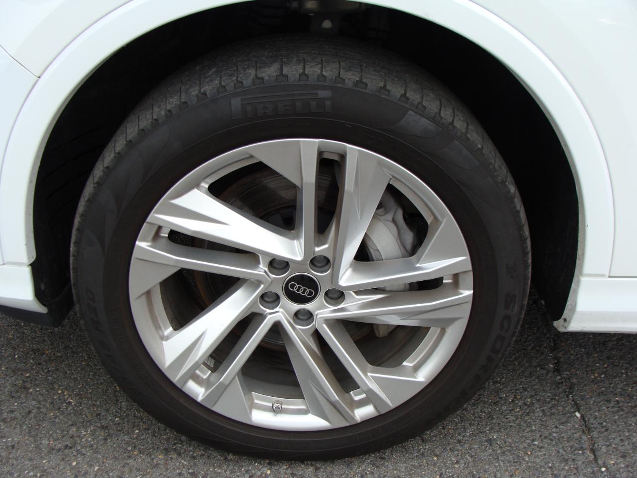 Audi Q7 Premium 55 TFSI quattro 2024