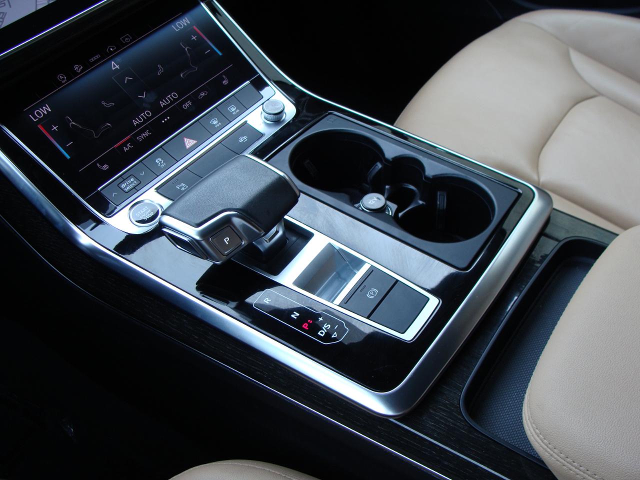 Audi Q7 Premium 55 TFSI quattro 2024