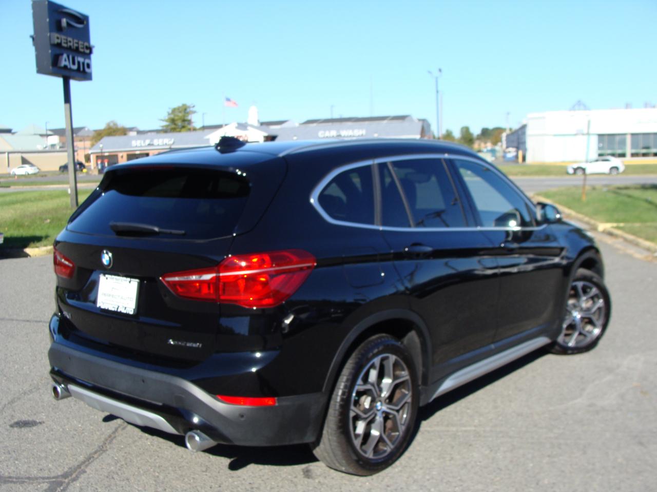 BMW X1 xDrive28i Sports Activity Vehicle 2022