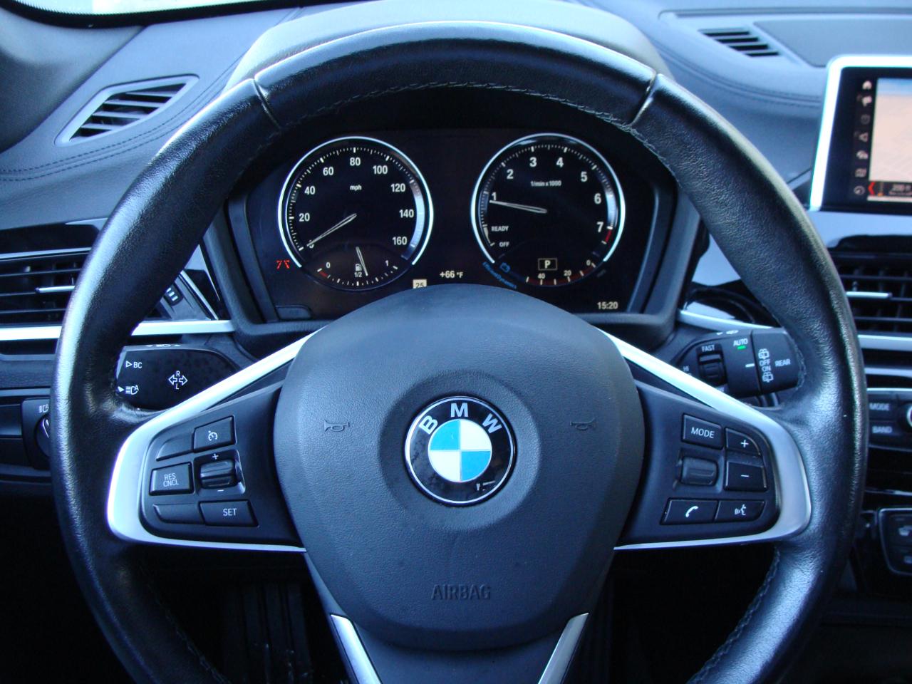 BMW X1 xDrive28i Sports Activity Vehicle 2022