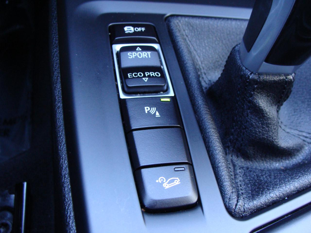 BMW X1 xDrive28i Sports Activity Vehicle 2022