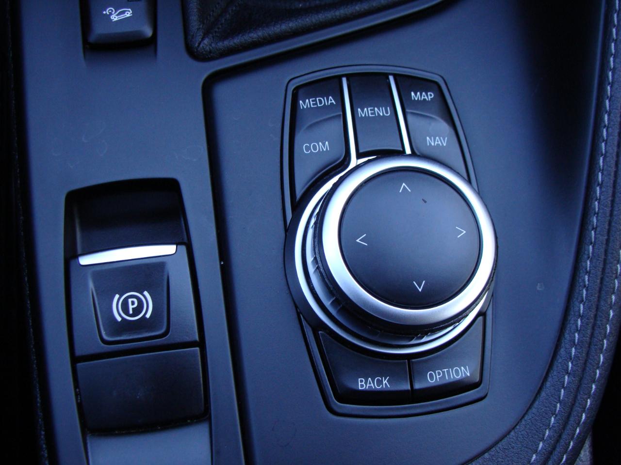 BMW X1 xDrive28i Sports Activity Vehicle 2022