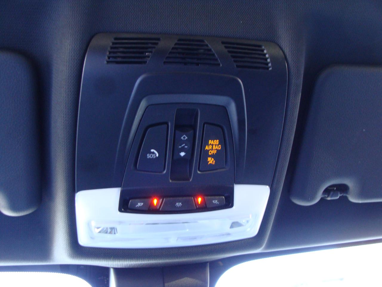BMW X1 xDrive28i Sports Activity Vehicle 2022