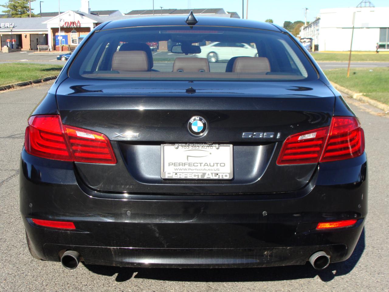 BMW 5 Series 4dr Sdn 535i xDrive AWD 2014