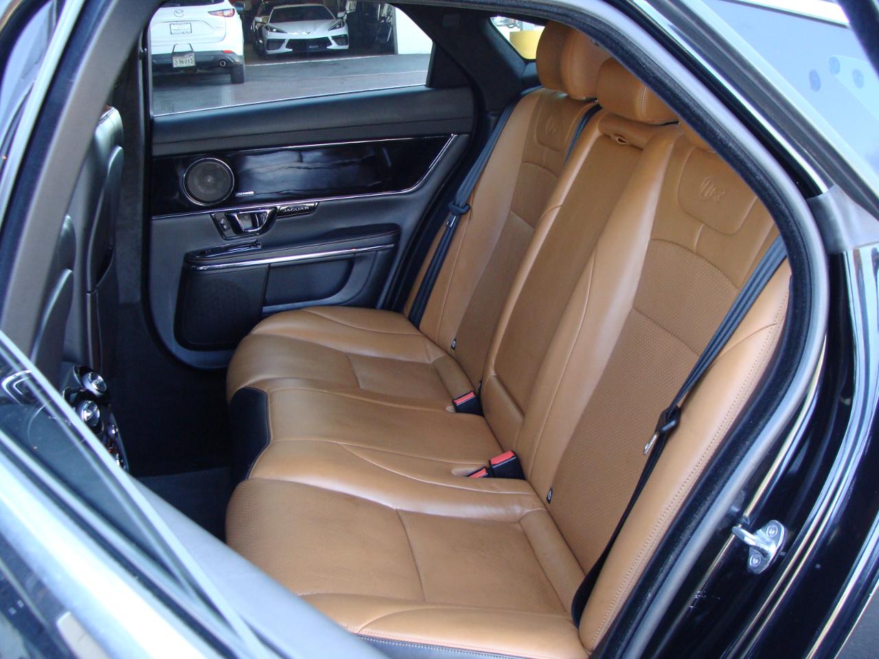 Jaguar XJ 4dr Sdn XJR RWD 2014
