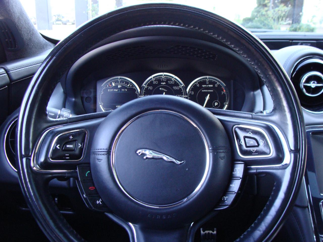 Jaguar XJ 4dr Sdn XJR RWD 2014